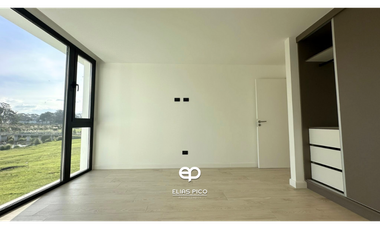 VENTA Exclusiva Casa 5 amb A ESTRENAR en Barrio Rumencó Joven