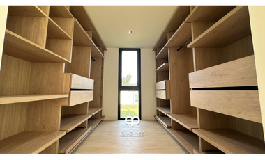 VENTA Exclusiva Casa 5 amb A ESTRENAR en Barrio Rumencó Joven