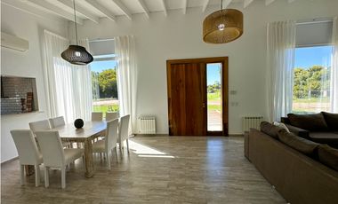 CASA EN VENTA EN COSTA ESMERALDA - GOLF II 622