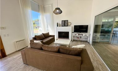 CASA EN VENTA EN COSTA ESMERALDA - GOLF II 622