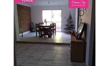 Casa en Venta con Local comercial