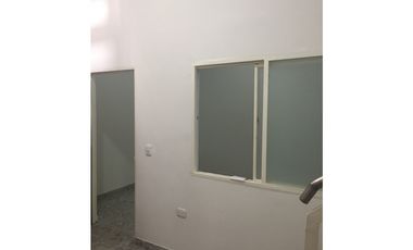 Vendo y permuto Casa comercial, Bodega y Apartamento Barrio El Recreo