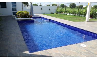 SE VENDE HERMOSA CASA EN EL CONDOMINIO VILLA ESPERANZA