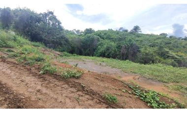 Venta de lotes desde 1889 M2 en 90 mill en La Mesa Cund, a 20 Minutos