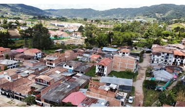 VENTA  DE LOTE CON NORMA PARA VIS EN EL CARMEN DE VIVORAL DE 28.000 M2