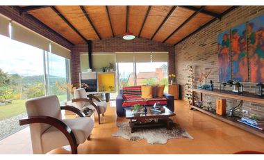 Vendo Casa Campestre Alto de las Palmas, El Retiro