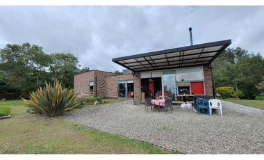 Vendo Casa Campestre Alto de las Palmas, El Retiro