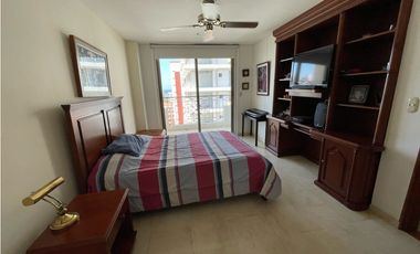 Venta de Pent-house en edificio residencial Rodadero Reservado