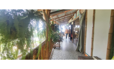 En venta casalote de 500 M2 en 380 mill en La Mesa Cund, COL