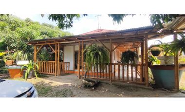 En venta casalote de 500 M2 en 380 mill en La Mesa Cund, COL