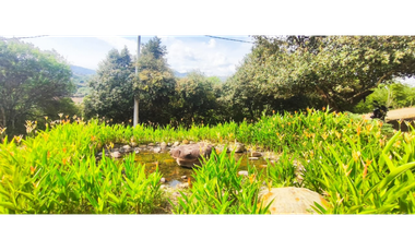 Lotes de 2000 M2 en urbanización, 200 mill en La Mesa Cund, COL.