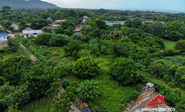 Lote con local a 5 min de la playa en Palomino, La Guajira
