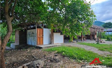 Lote con local a 5 min de la playa en Palomino, La Guajira