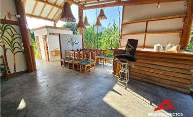 Lote con local a 5 min de la playa en Palomino, La Guajira
