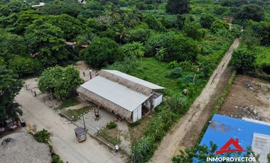 Lote con local a 5 min de la playa en Palomino, La Guajira