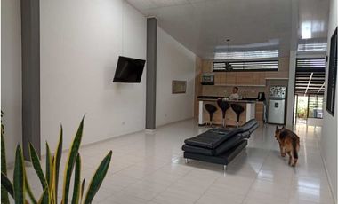 Casa Urbana a solo 6 cuadras del Parque de La Mesa Cundi