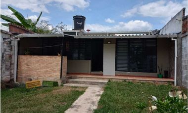 Casa Urbana a solo 6 cuadras del Parque de La Mesa Cundi