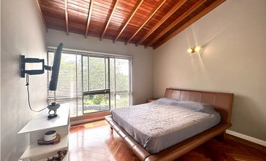 Venta de Casa Campestre en el Poblado