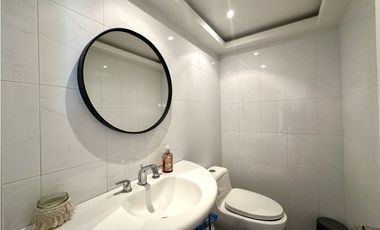 Venta de Casa Campestre en el Poblado