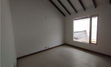 Casa Dúplex en Arriendo Envigado Sector Villa Grande
