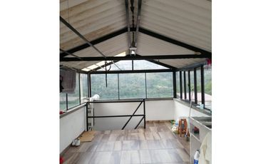 CASA PARA LA VENTA EN VILLA JUANITA