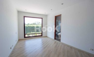 Se vende casa en Quintas de Serrezuela