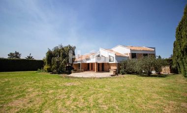 Se vende casa en Quintas de Serrezuela