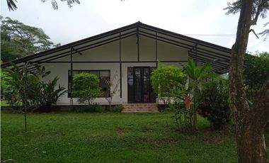 VENTA CASA QUINTA INDEPENDIENTE en RESTREPO(META