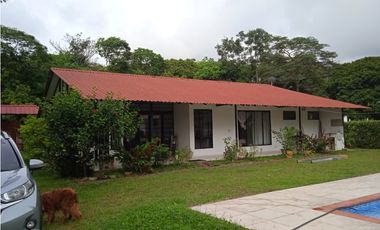 VENTA CASA QUINTA INDEPENDIENTE en RESTREPO(META