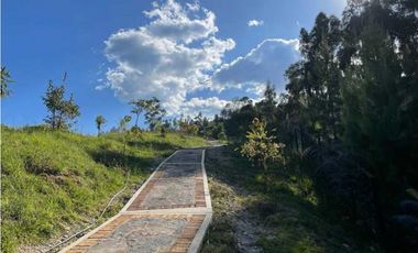 LOTE CON VISTA LAGO SOCHAGOTA CONJUNTO CAMP.  PAIPA BOYACA