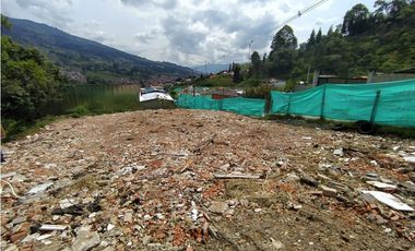 ALQUILER LOTES INDUSTRIALES SAN CRISTOBAL-SECTOR LA PALMA