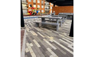 LINDO APARTAMENTO PARA ESTRENAR