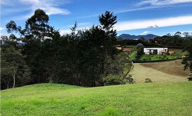 Lote de 4.845 m² en unidad cerrada via San Antonio La Ceja