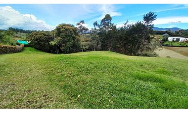 Lote de 4.845 m² en unidad cerrada via San Antonio La Ceja