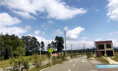 VENTA DE LOTE URBANIZADO EN EL CARMEN DE VIBORAL DE 84.5 M2