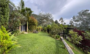 Venta casa campestre independiente en El Retiro con bosque Y quebrada