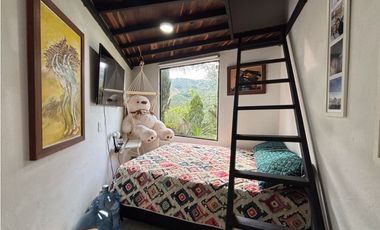 Venta casa campestre independiente en El Retiro con bosque Y quebrada