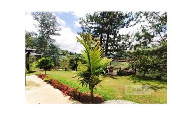Casa Finca con 12.000 m² de lote independiente en El Retiro