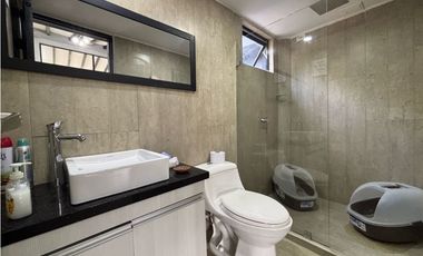 Venta casa campestre independiente en El Retiro con bosque Y quebrada