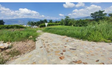 Venta de lotes desde 832 M2 en 190 mill planos en La Mesa Cund,