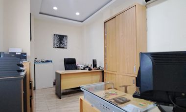 Mini Building 4 LT Semi Furnish di Depan Mall Cinere