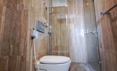 Mini Building 4 LT Semi Furnish di Depan Mall Cinere