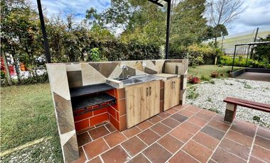 CASA DE CAMPO 4HABITACIONES EN PARCELACION EL CARMEN