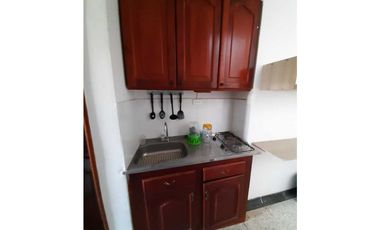 ARRIENDO APARTAMENTO AMOBLADO EN BARRIO CORTIJOS