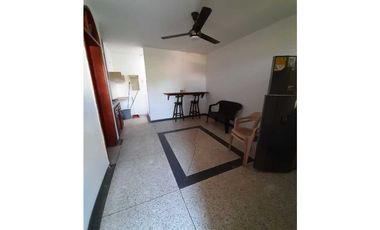 ARRIENDO APARTAMENTO AMOBLADO EN BARRIO CORTIJOS