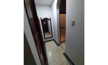 ARRIENDO APARTAMENTO AMOBLADO EN BARRIO CORTIJOS
