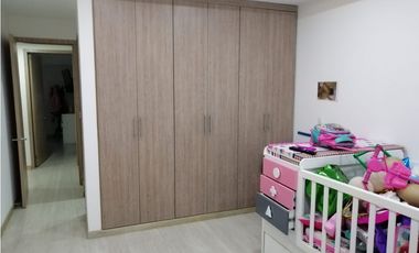 Venta de amplia casa en el Jardín Santa Marta -FV