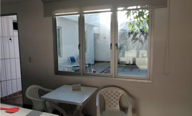 Venta de amplia casa en el Jardín Santa Marta -FV