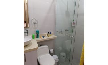 Venta de amplia casa en el Jardín Santa Marta -FV