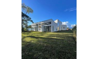 Casa en venta en El Carmen de Viboral, Sector el Canaán